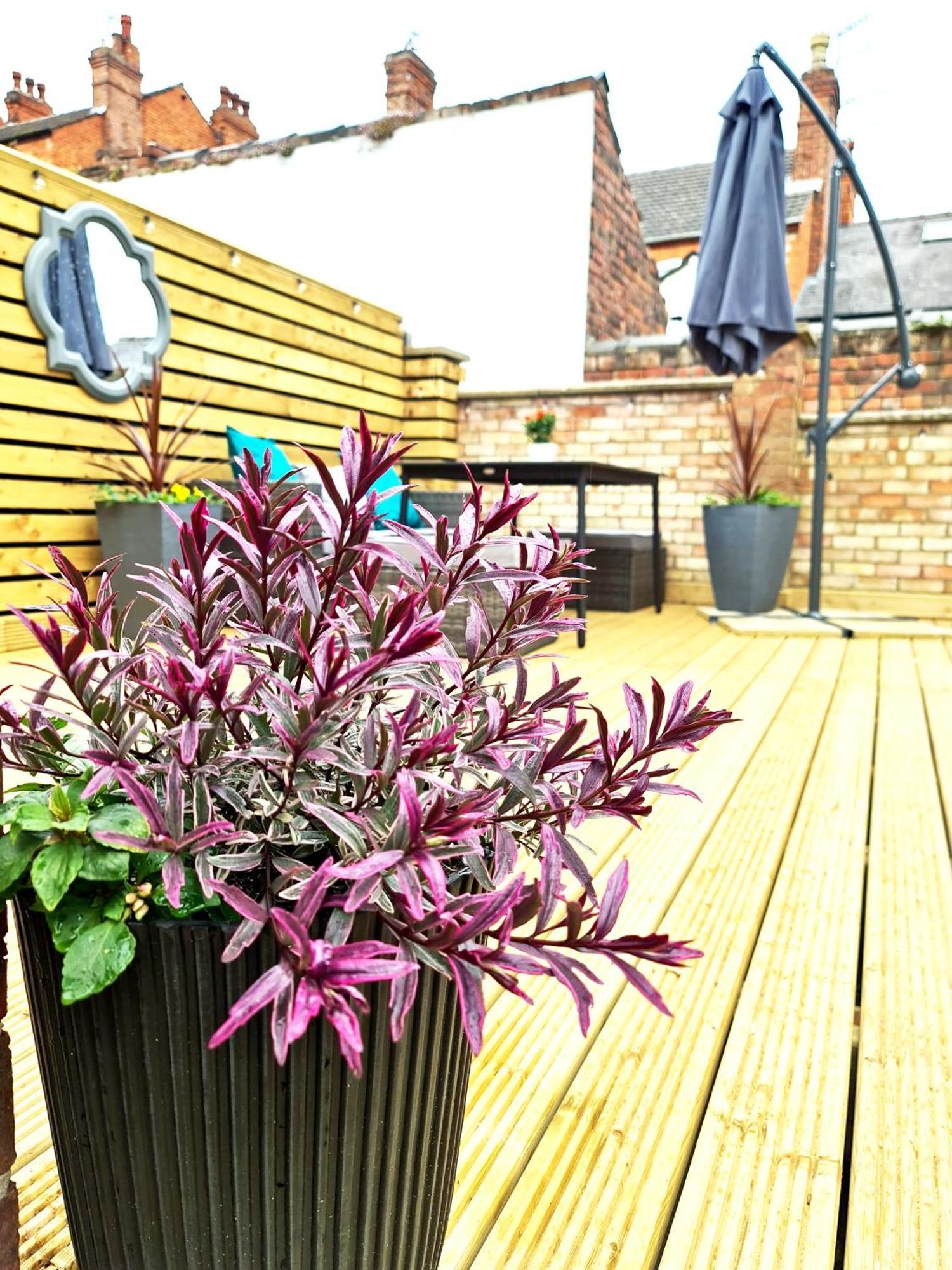 Love Lane Villa Lincoln Exterior foto